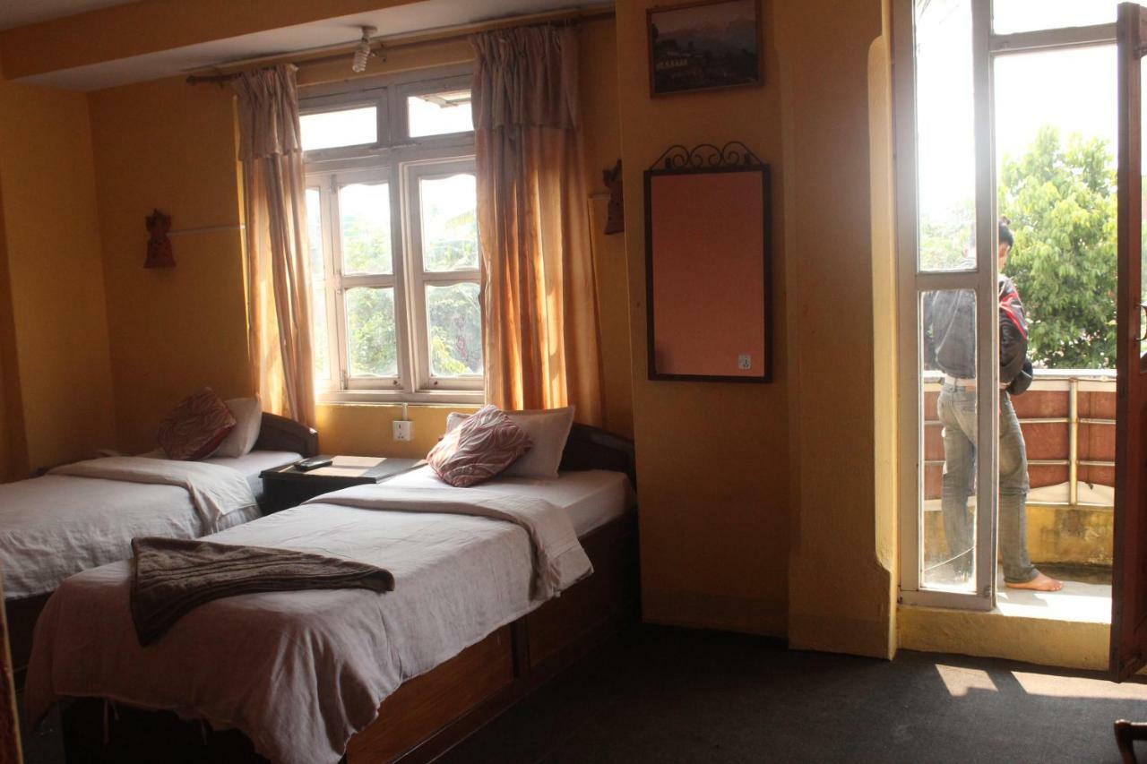Hotel Vision Gorkhā Esterno foto